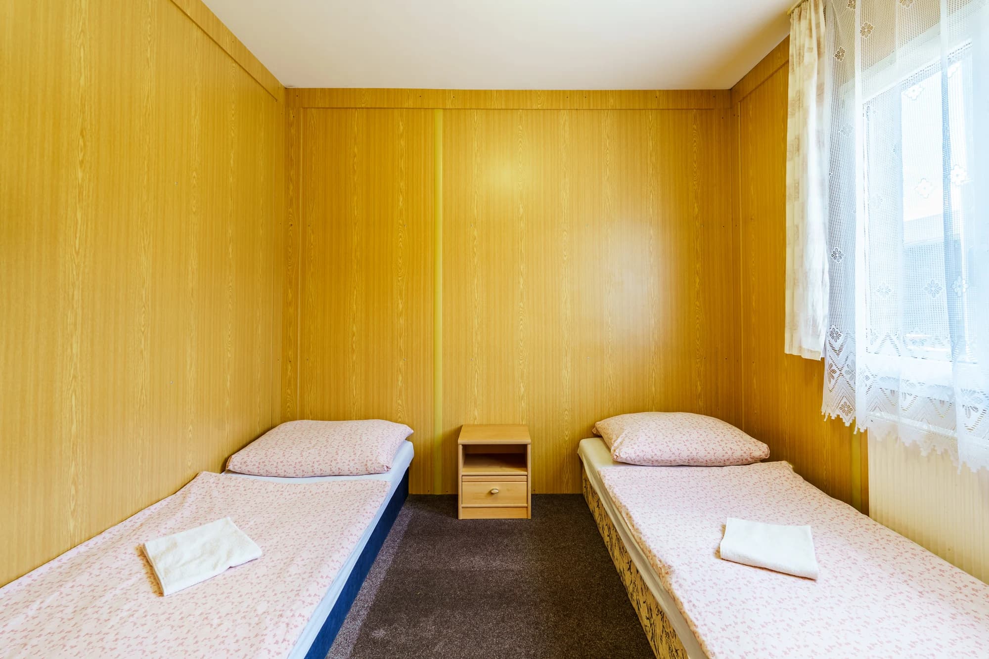 BeachCamp apartments indoor
